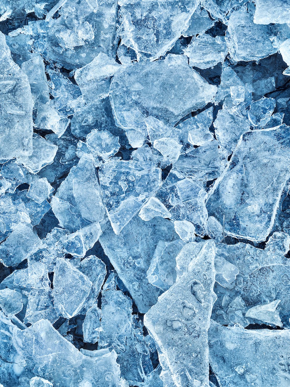 broken ice crystals